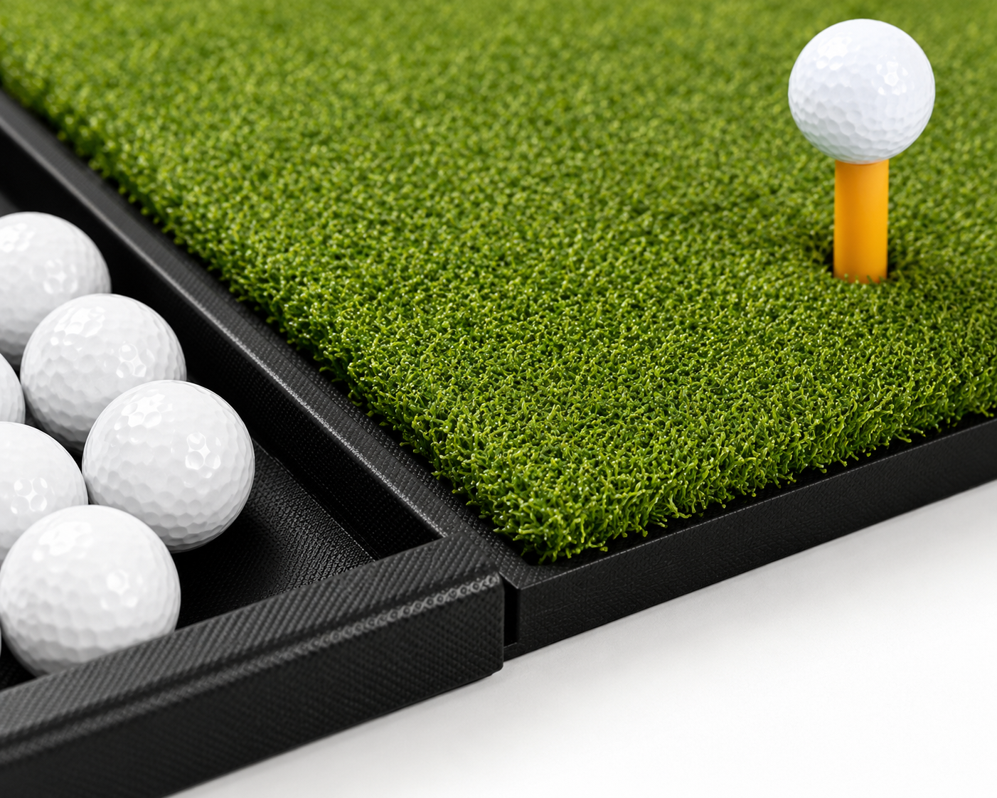 Golf Slagmåtte – Premium Træningsmåtte med Boldholder & Gummi Tee